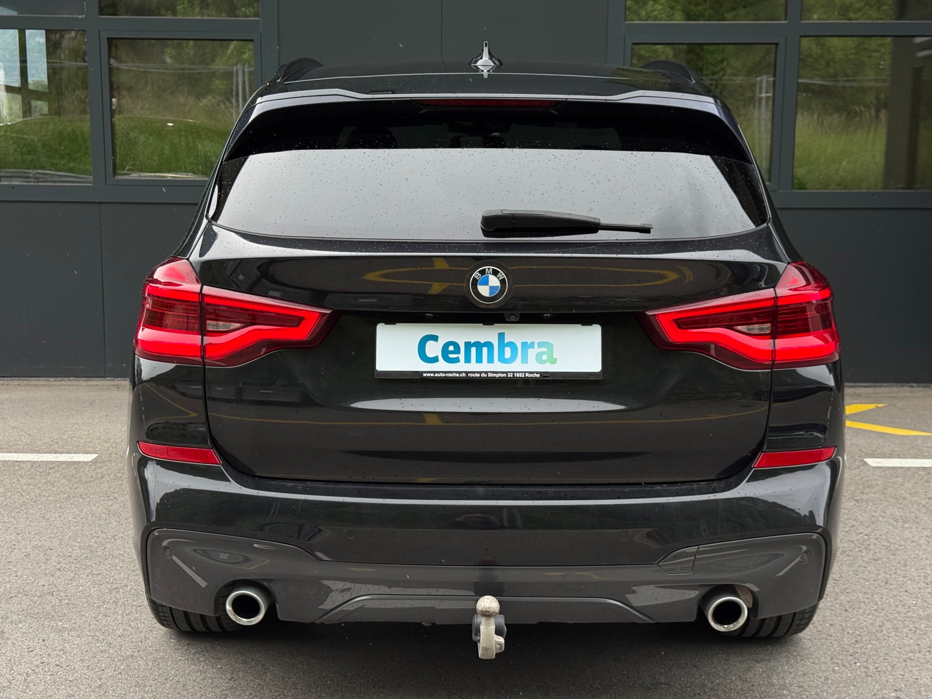 BMW X3 xDrive 25d Individual M Sport Steptronic-image-5