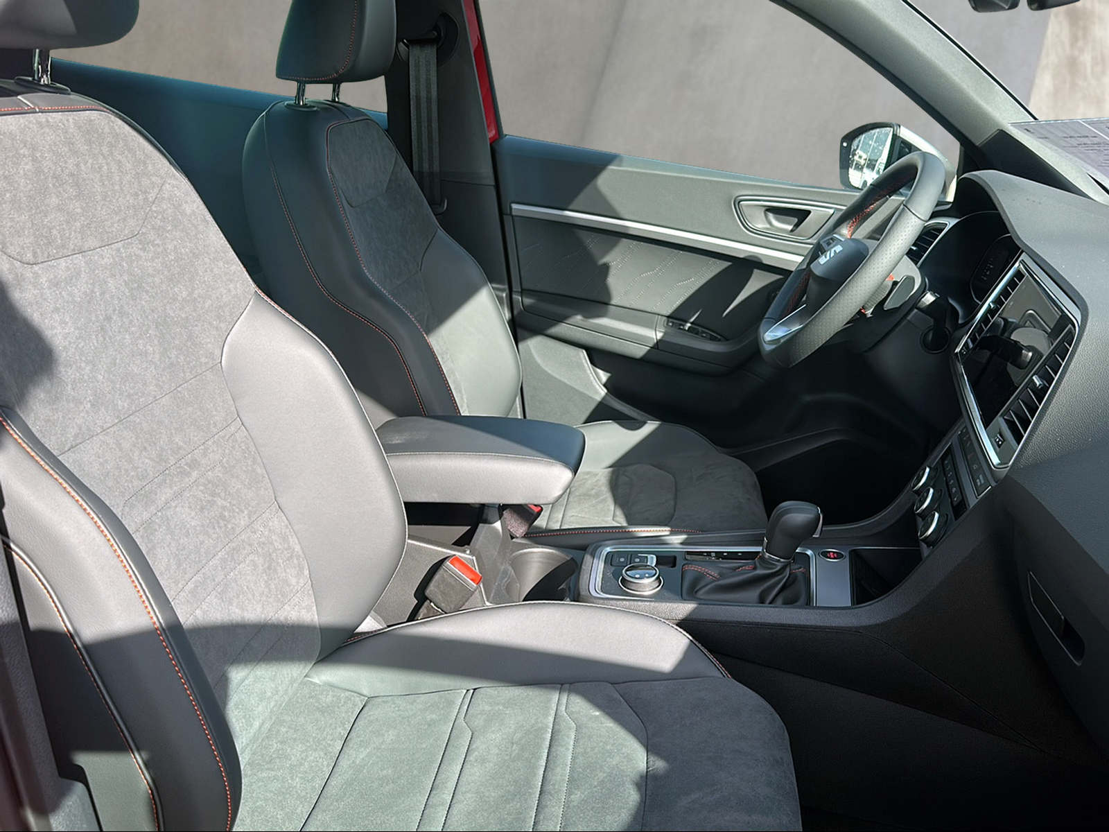 SEAT Ateca 1.5 TSI EVO 75 Edition DSG-image-8