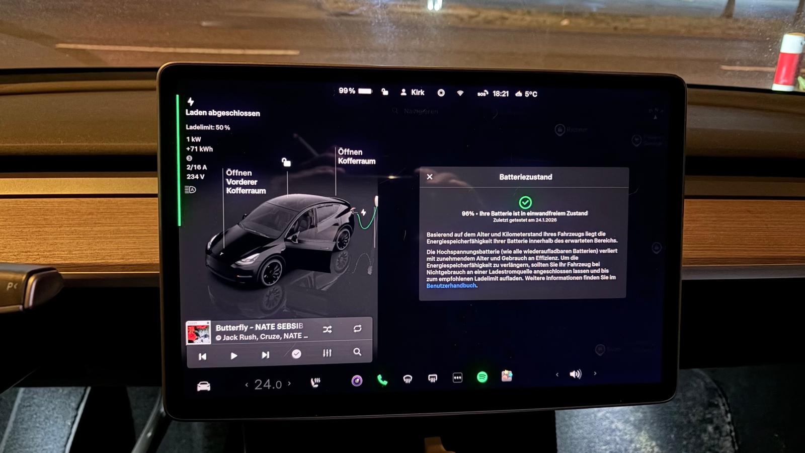 TESLA Performance D-image-14