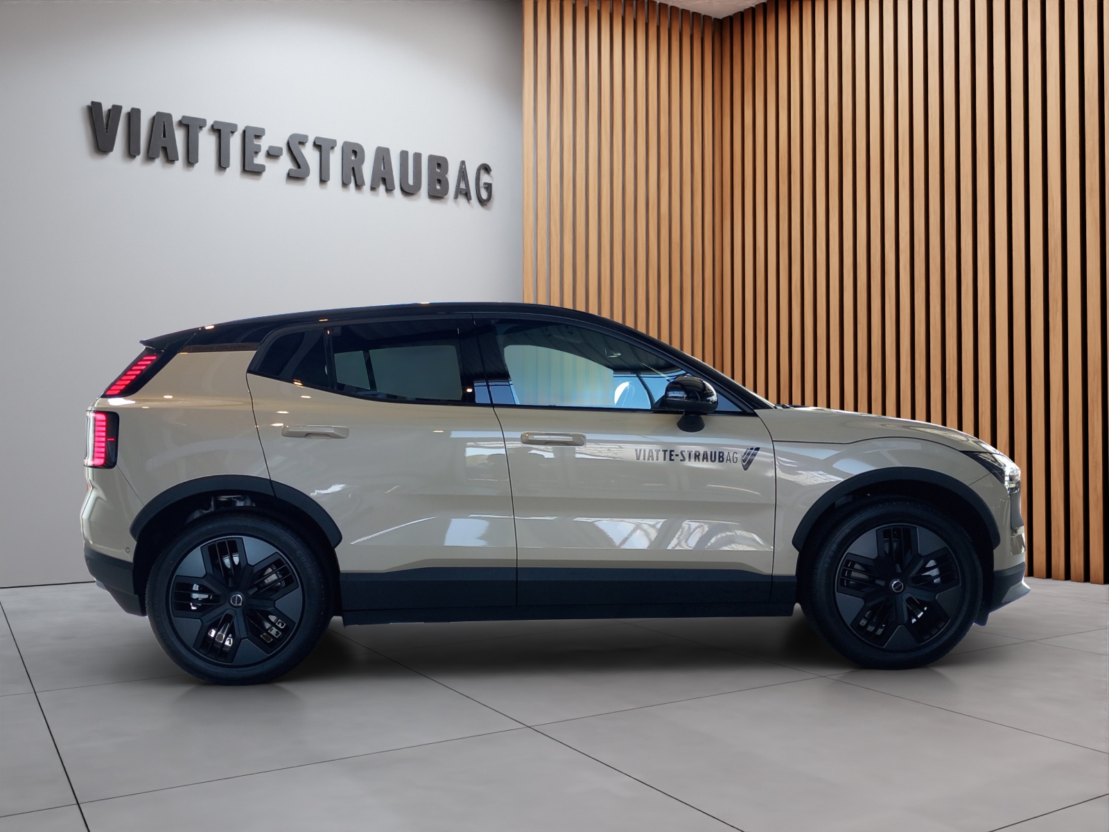 VOLVO EX30 CC E60 Twin Performance AWD-image-7