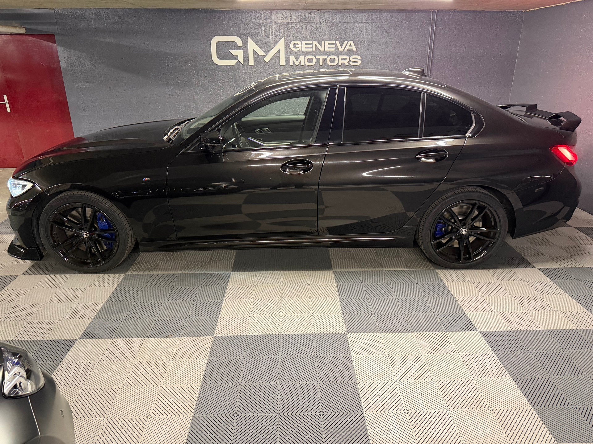 BMW M340i xDrive Steptronic-image-6