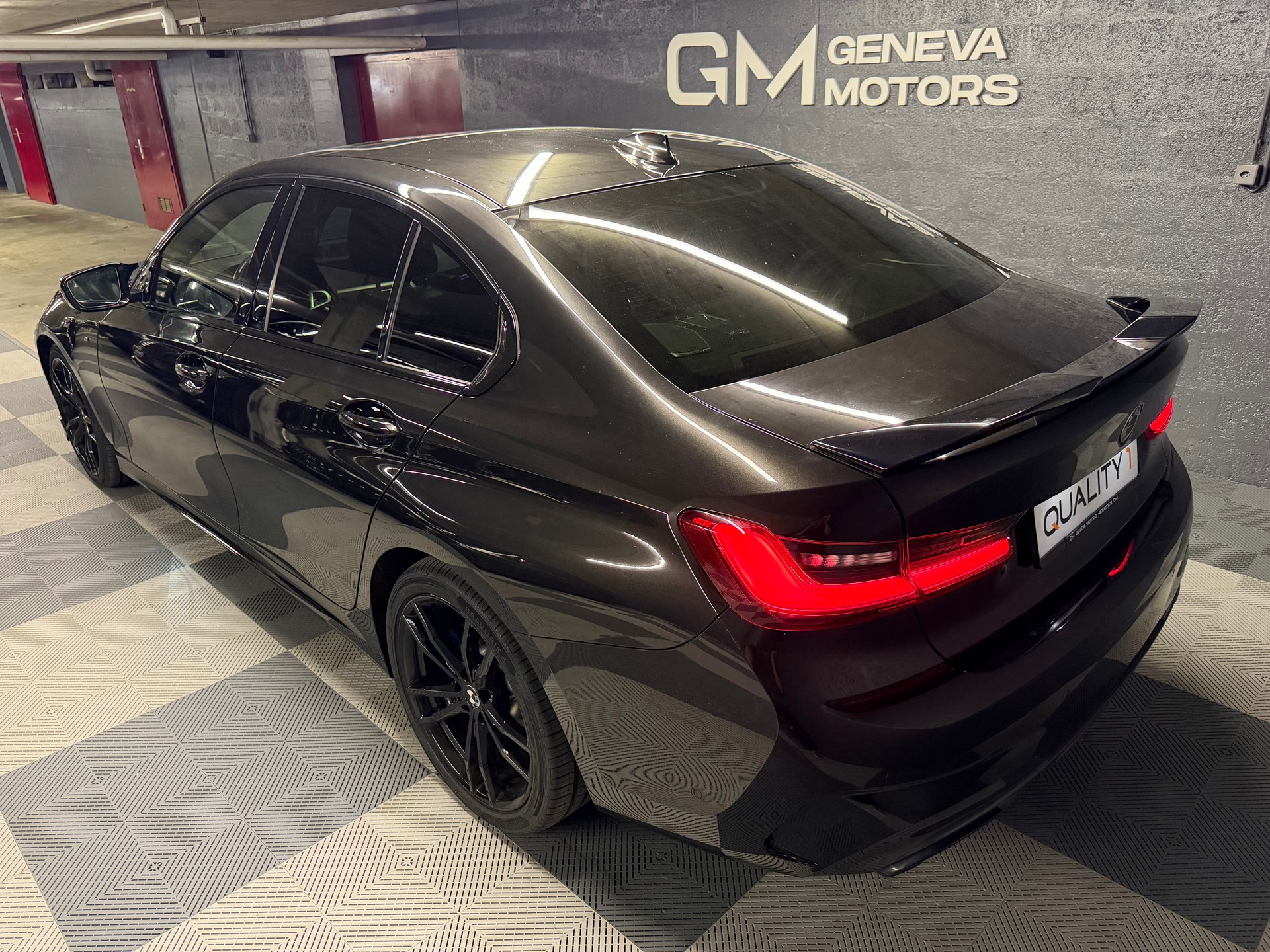 BMW M340i xDrive Steptronic-image-5