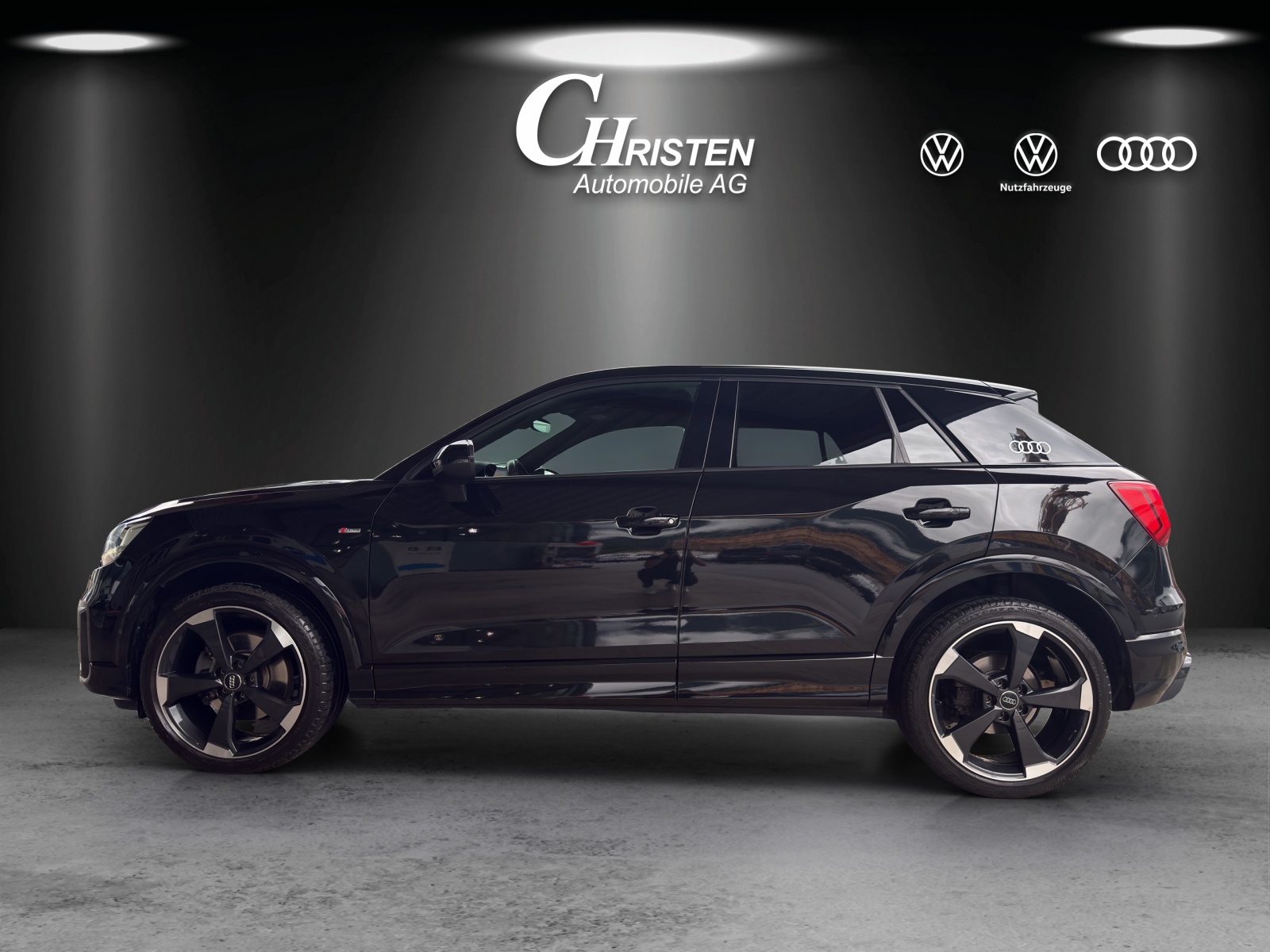 AUDI Q2 2.0 TFSI sport quattro S-tronic-image-1