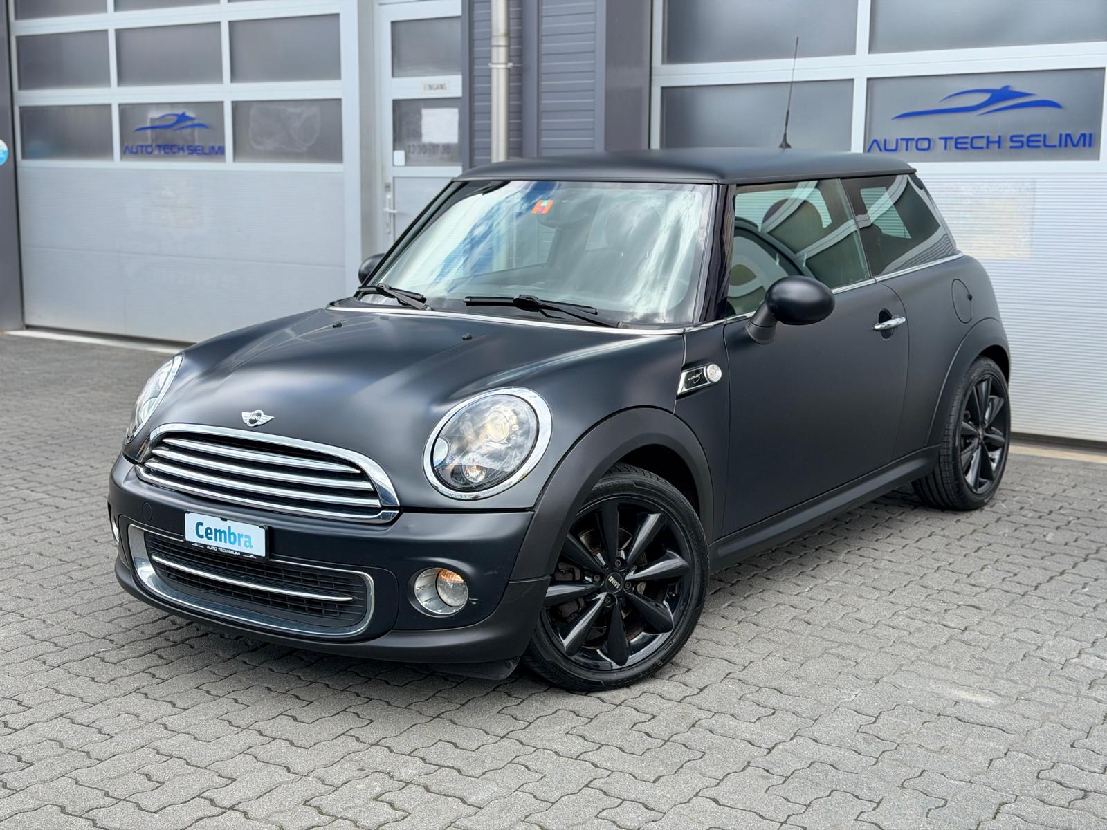 MINI Cooper John Cooper Works-image-0