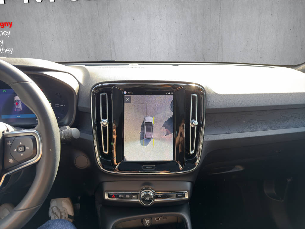 VOLVO C40 P8 Twin Recharge Ultimate AWD-image-10