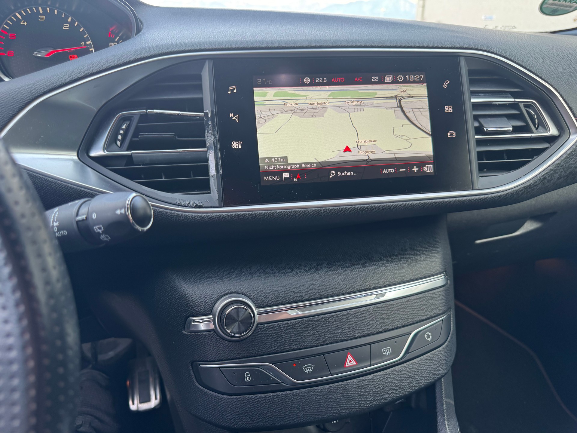 PEUGEOT 308 SW 2.0 BlueHDI GT EAT8-image-10