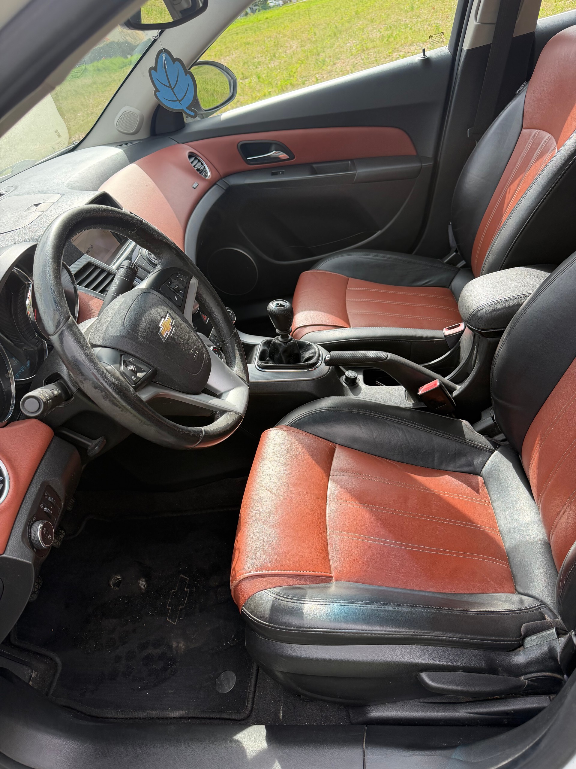 CHEVROLET Cruze 1.8 100 Edition-image-8