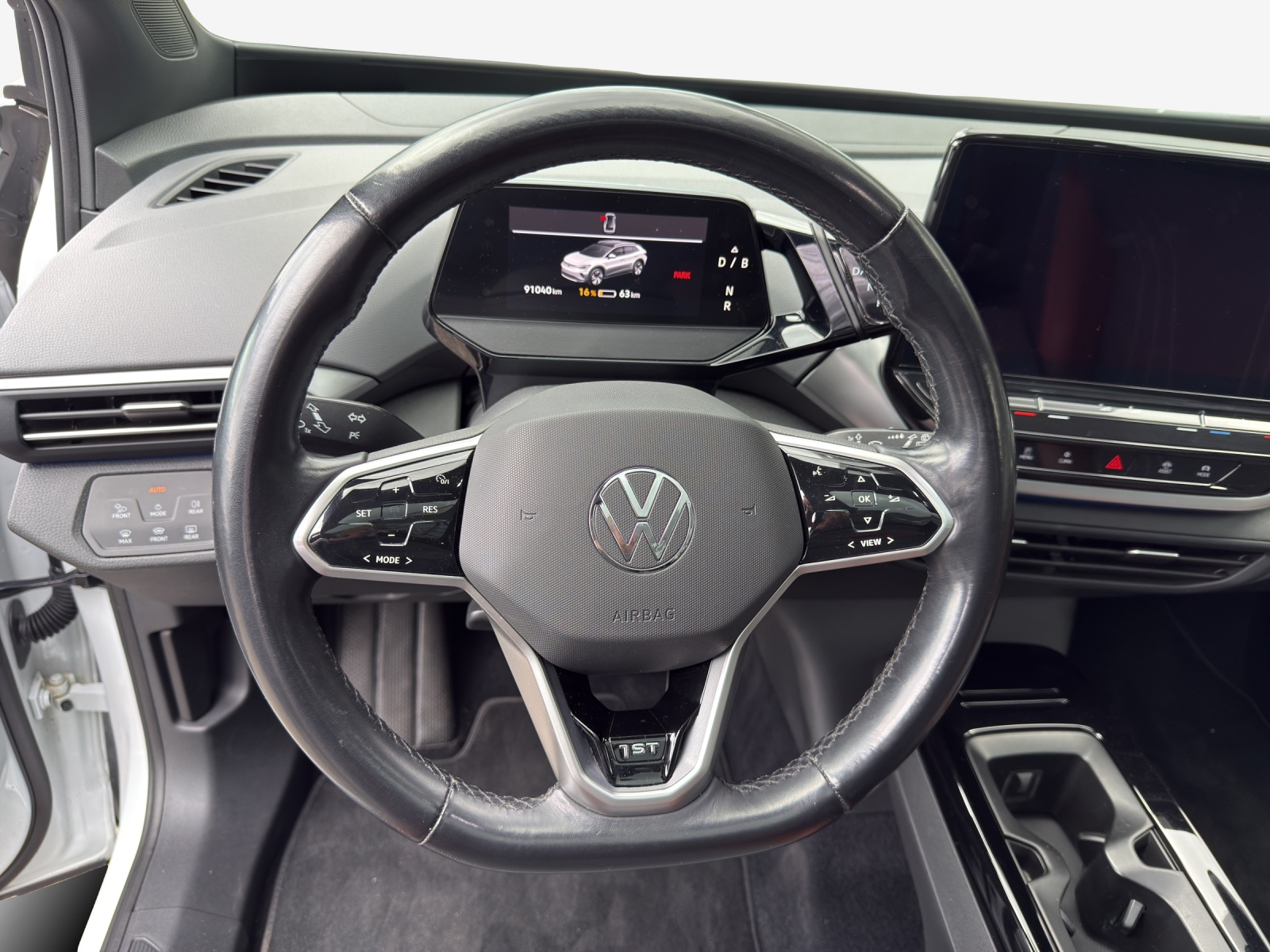 VW ID.4 Pro Performance 77 kWh 1ST Max-image-9