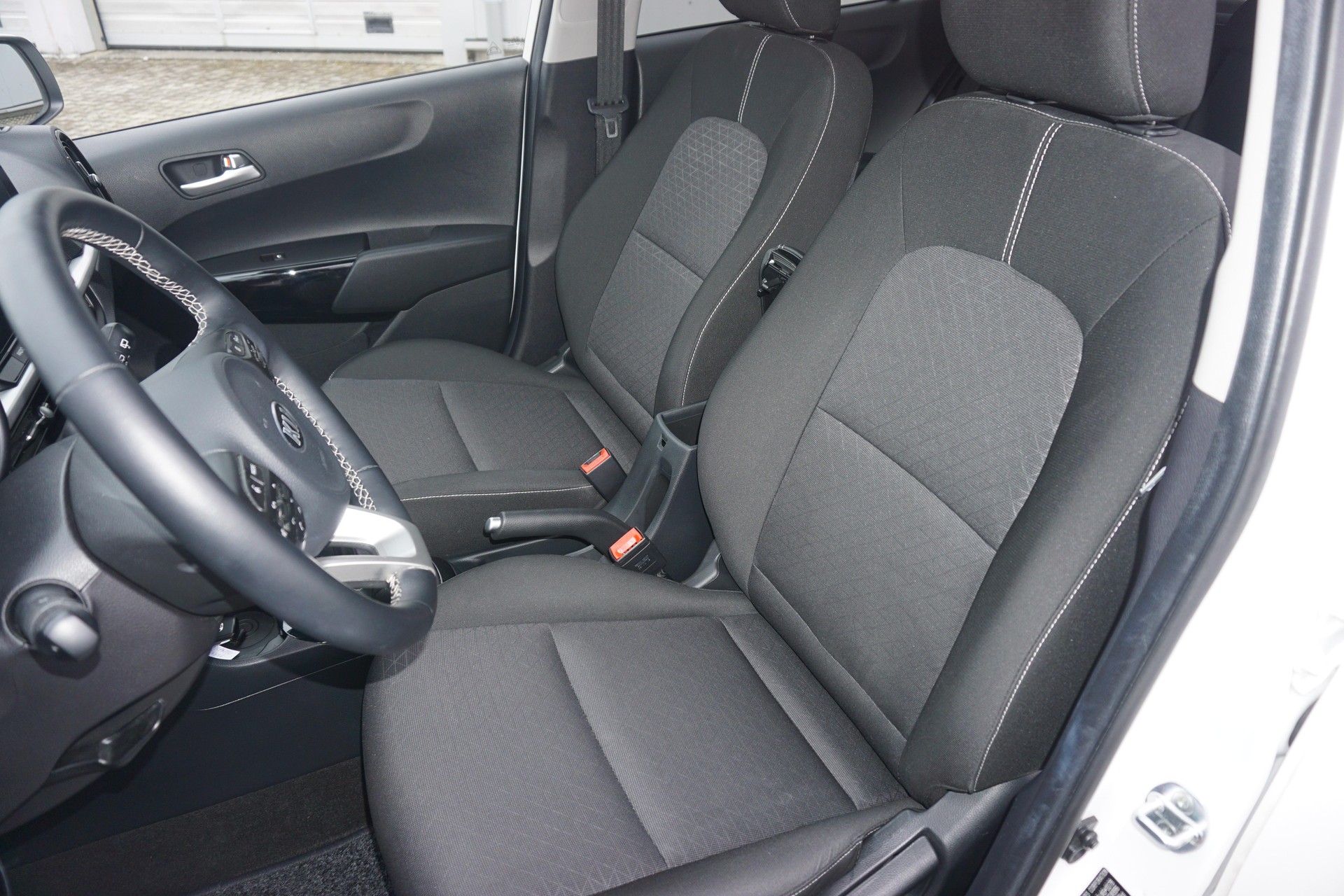 KIA Ceed SW 1.5 T-GDi Power DCT-image-6