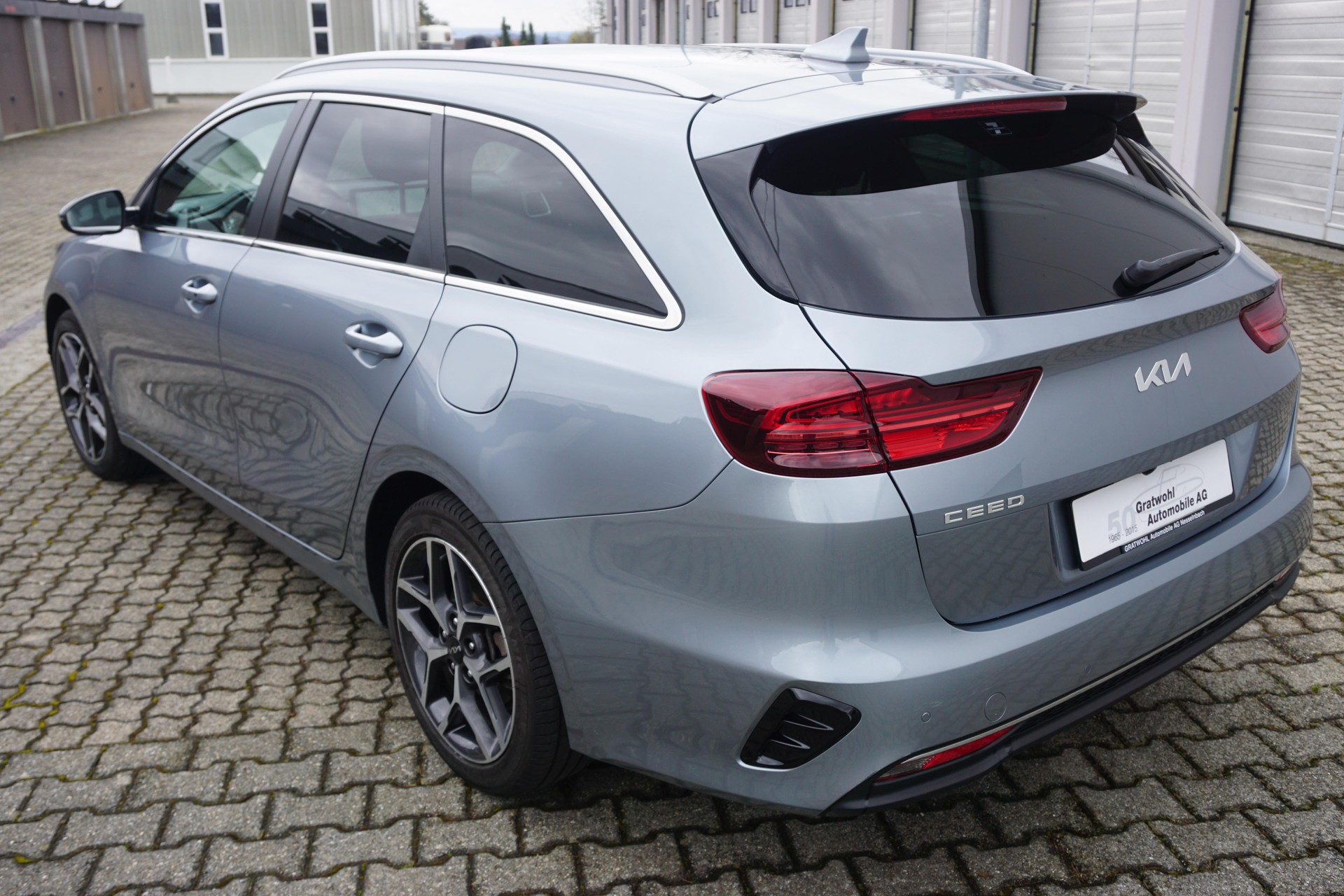 KIA Ceed SW 1.5 T-GDi Power DCT-image-2