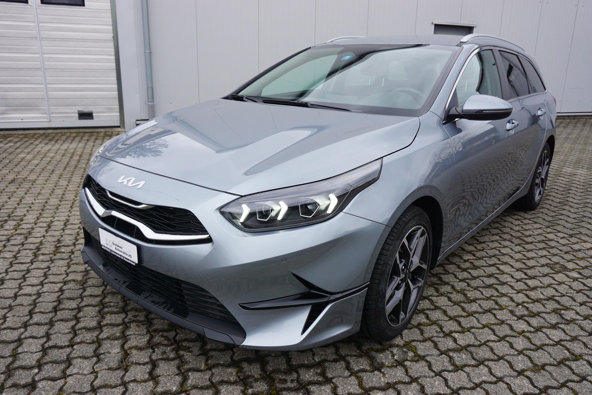 KIA Ceed SW 1.5 T-GDi Power DCT-image-0