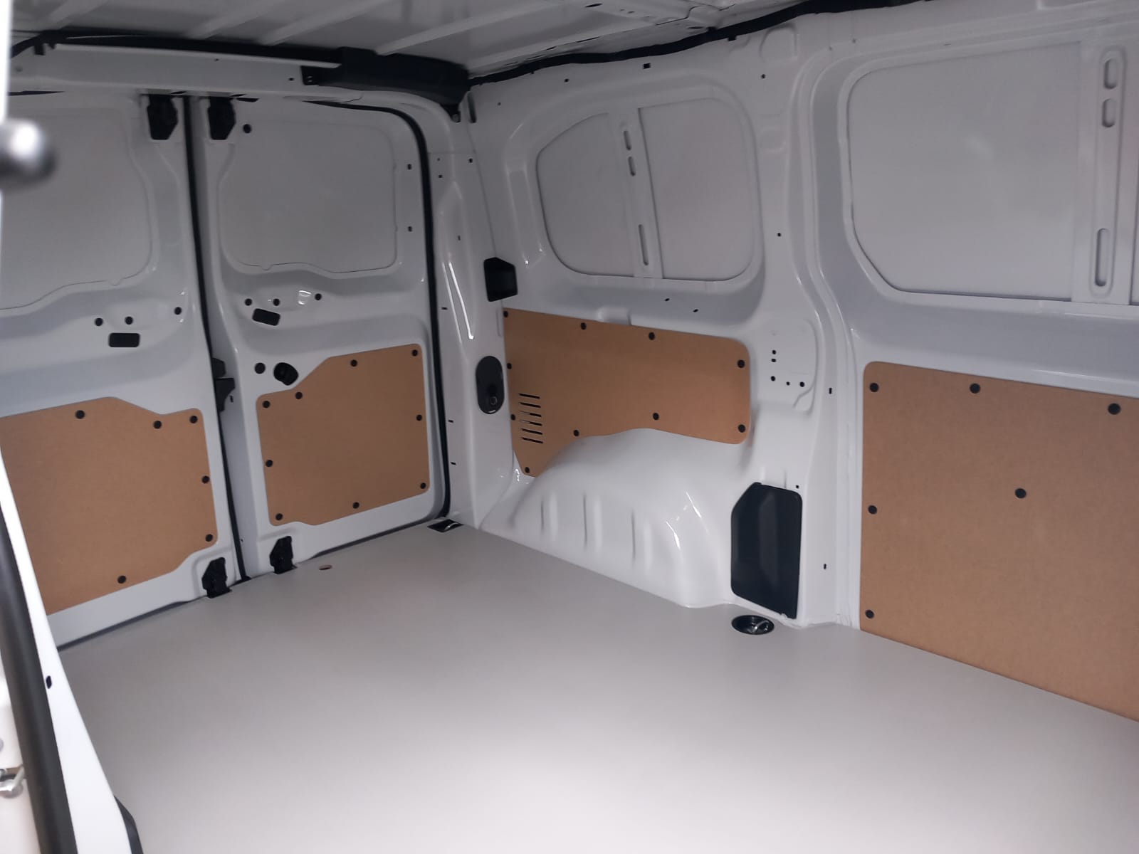 FIAT Scudo 2.0 BlueHDi VAN L2 EAT8-image-5
