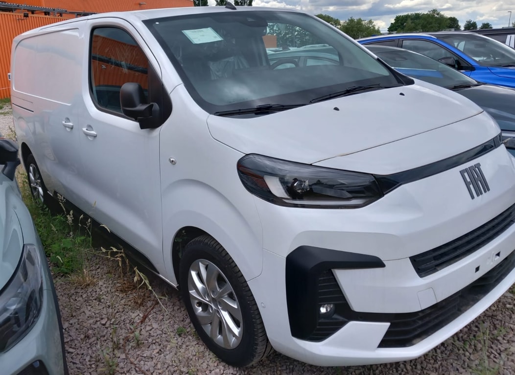 FIAT Scudo 2.0 BlueHDi VAN L2 EAT8-image-2