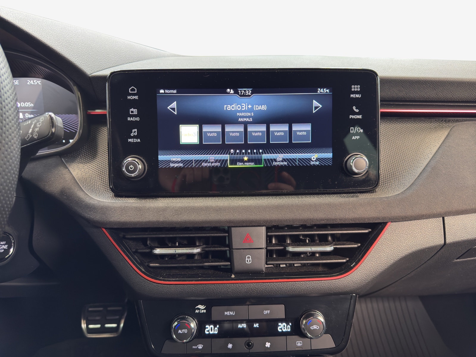 SKODA Kamiq 1.5 TSI Dynamic DSG-image-10