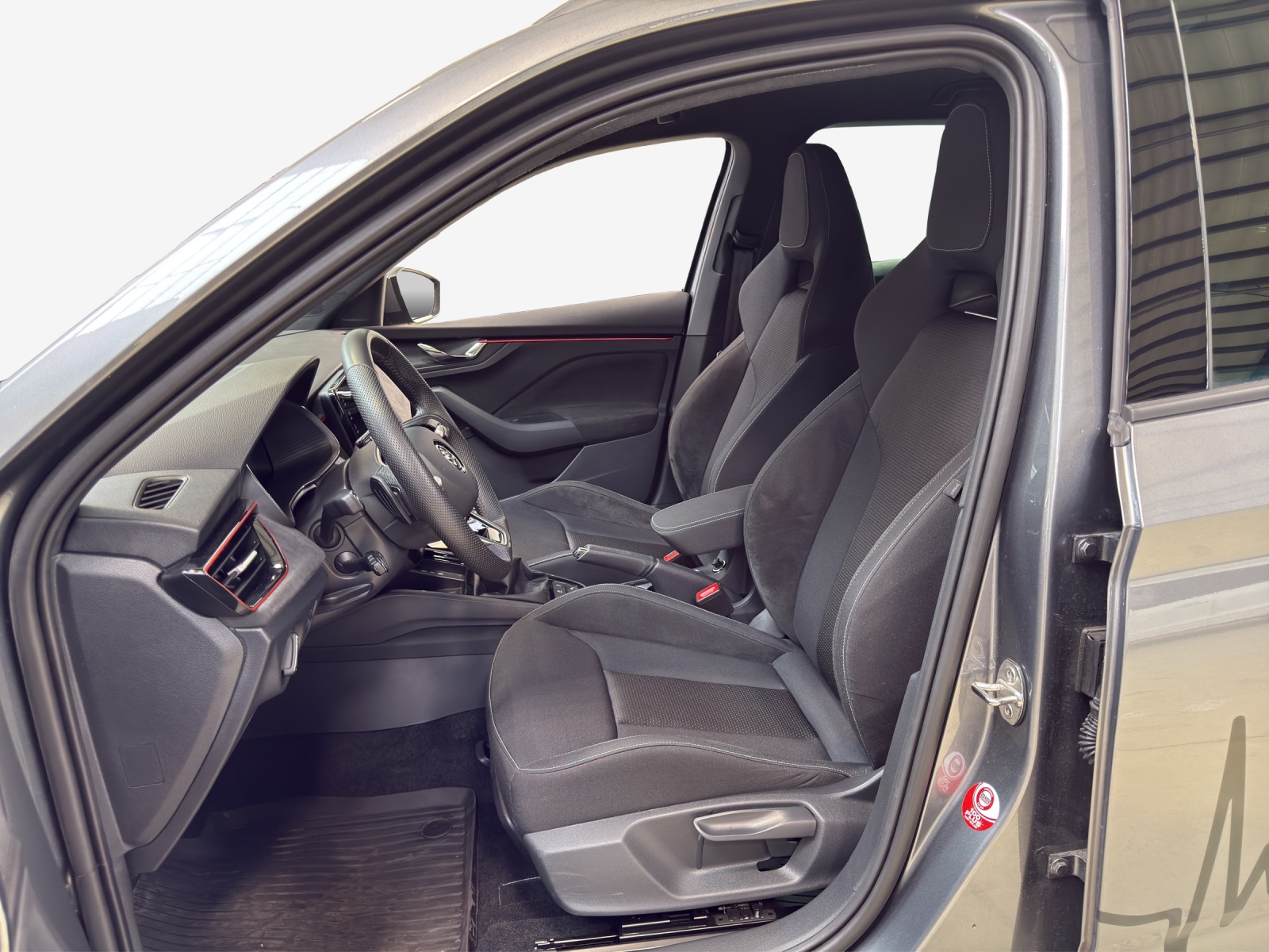 SKODA Kamiq 1.5 TSI Dynamic DSG-image-7