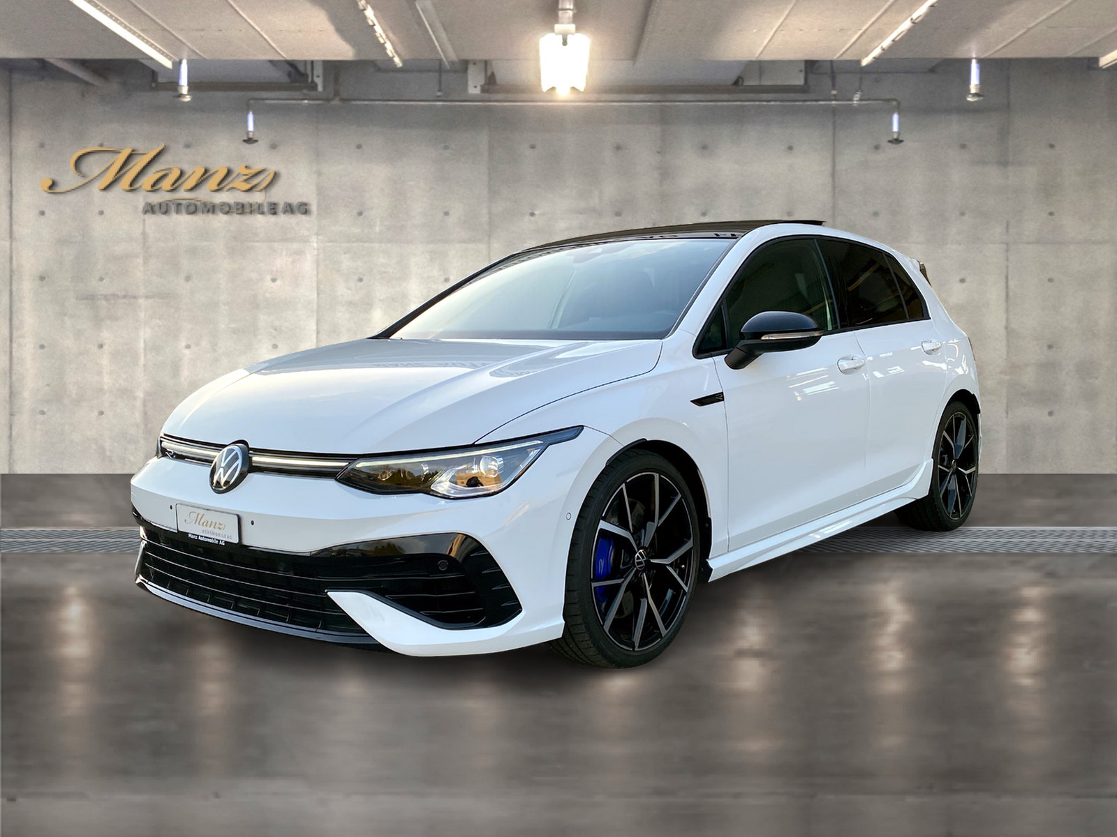 VW Golf 2.0 TSI R 320PS Black-Style Performance 4Motion DSG Akrapovič-Abgasanlage **Modell 2023**-image-0
