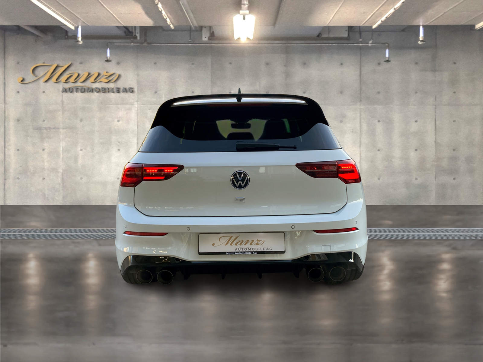 VW Golf 2.0 TSI R 320PS Black-Style Performance 4Motion DSG Akrapovič-Abgasanlage **Modell 2023**-image-4