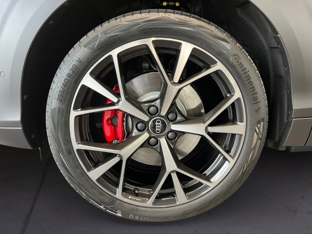 AUDI Q3 Sportback TFSI quattro 195 kW S tronic-image-6
