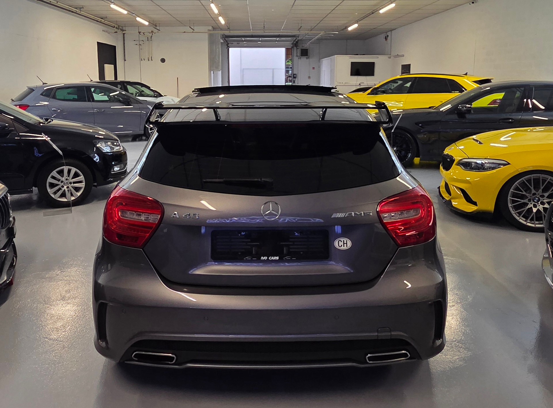 MERCEDES-BENZ A 45 AMG 4Matic Speedshift 7G-DCT-image-3