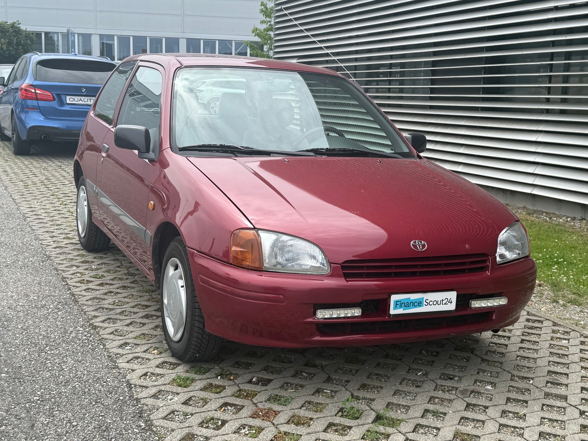 TOYOTA Starlet 1.3 Crystal-image-0