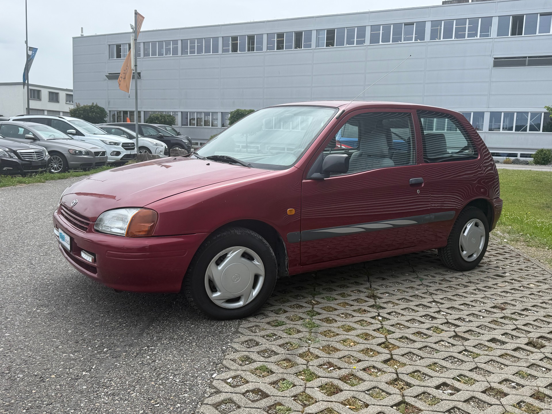 TOYOTA Starlet 1.3 Crystal-image-6