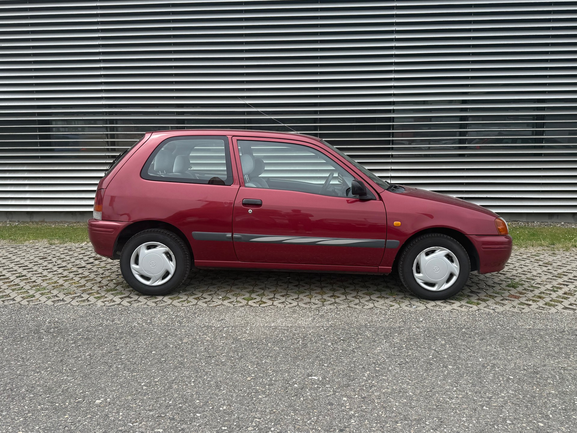 TOYOTA Starlet 1.3 Crystal-image-5