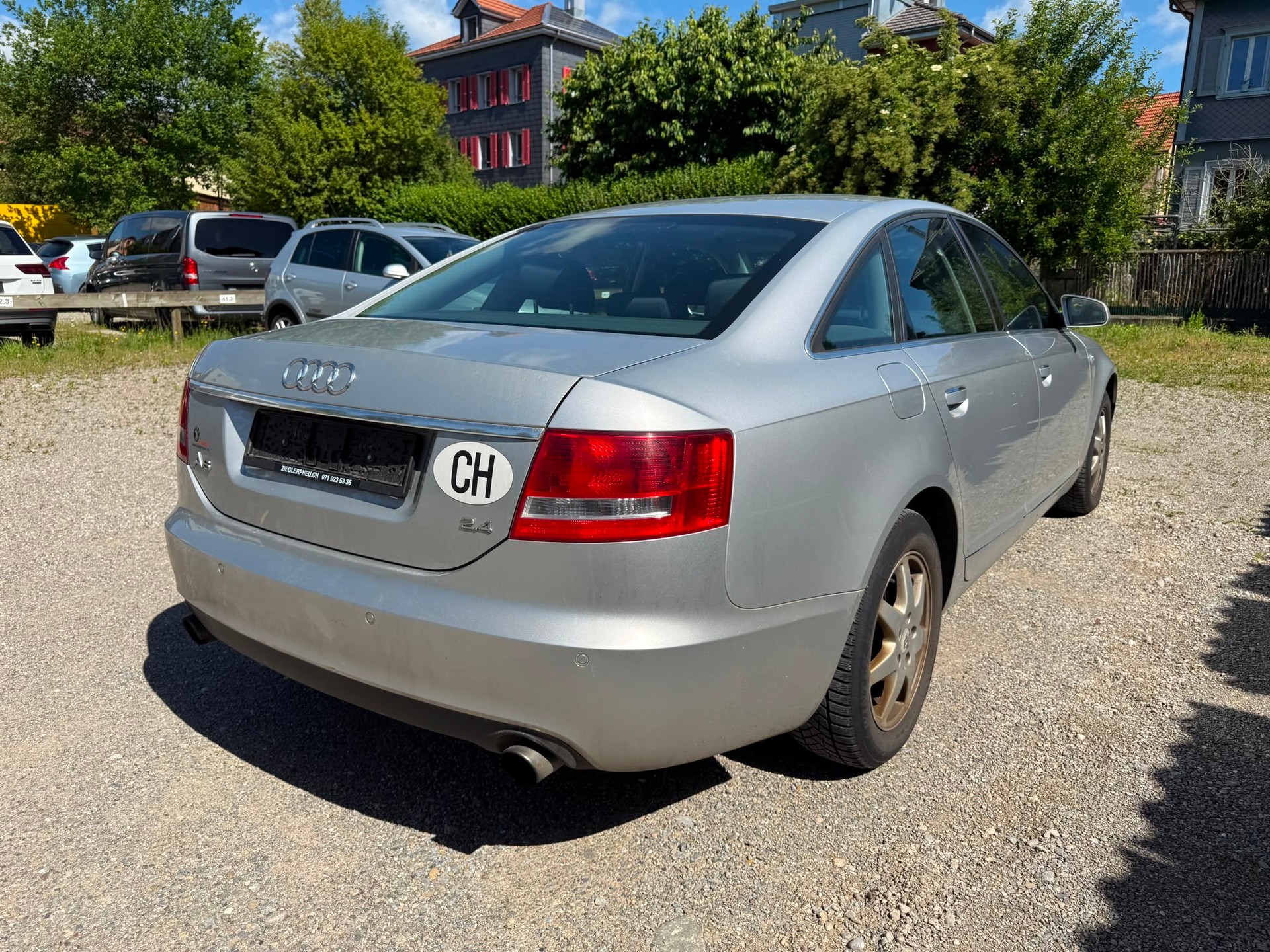 AUDI A6 Limousine 2.4 V6-image-12