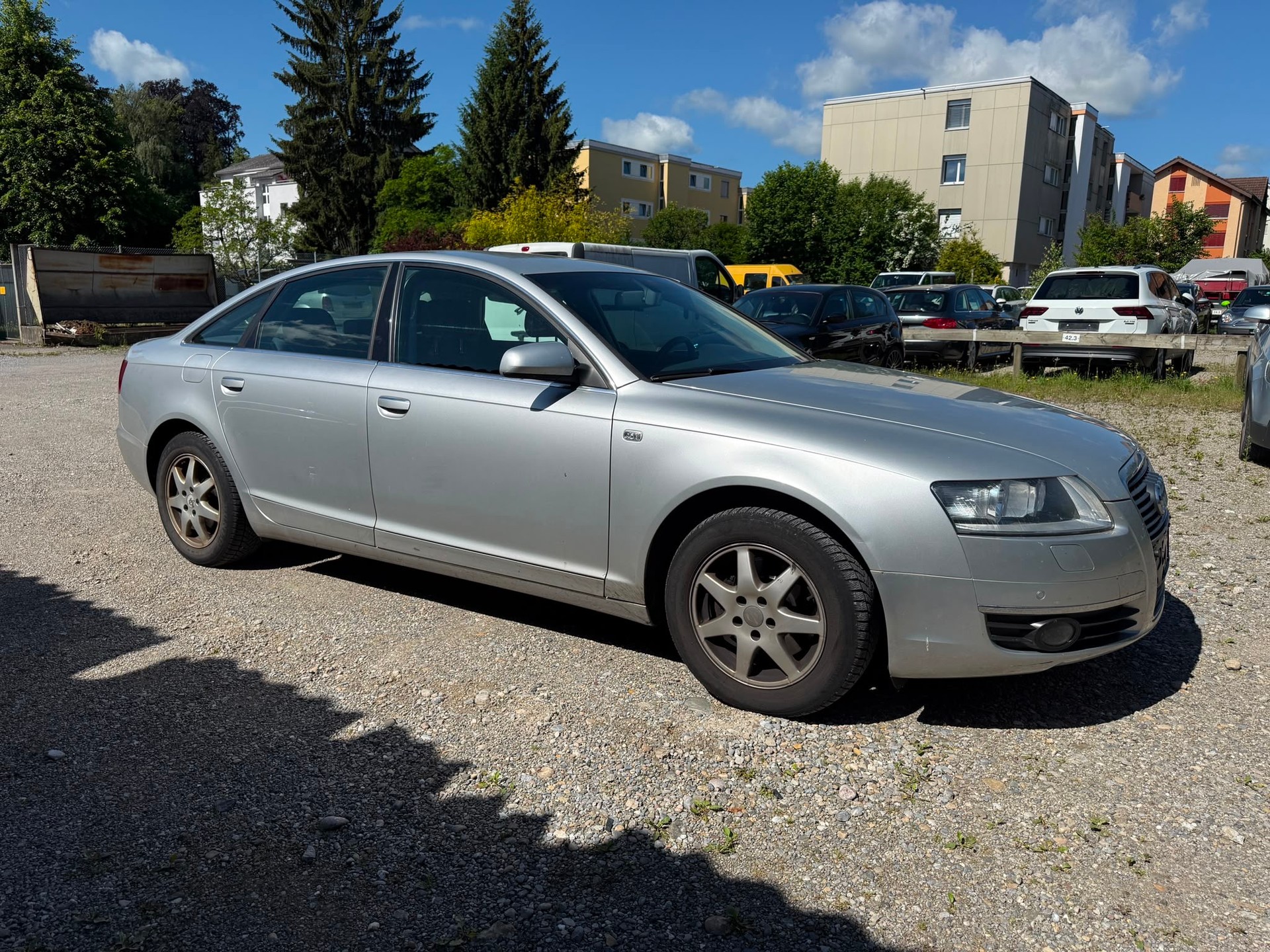 AUDI A6 Limousine 2.4 V6-showroom-element-2
