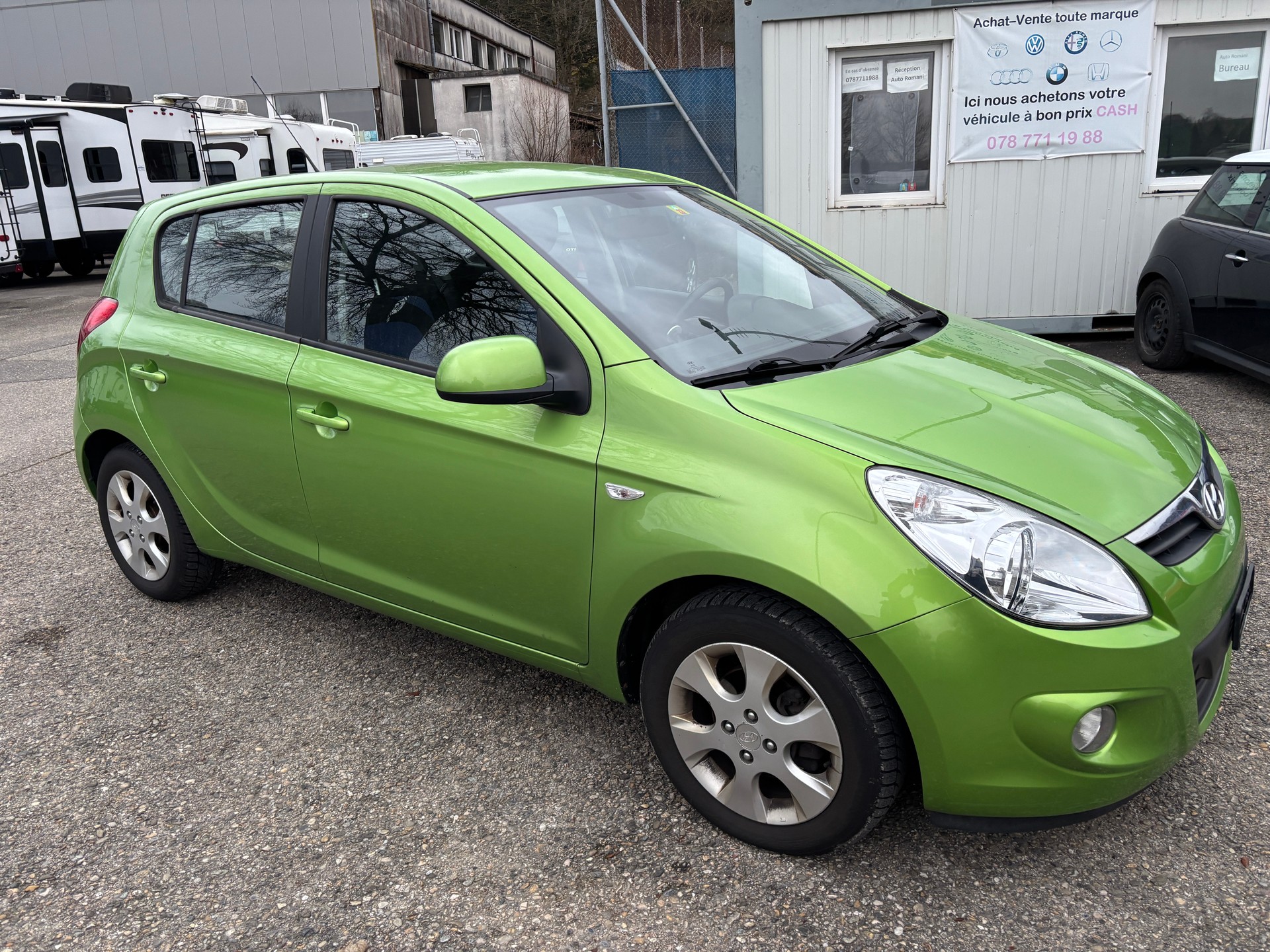 HYUNDAI i20 1.4 Style-image-2