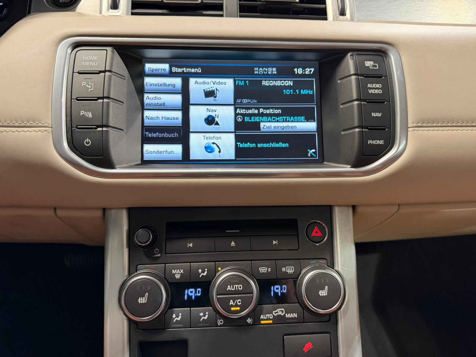LAND ROVER Range Rover Evoque 2.2 SD4 Dynamic AT6 (CH)-image-25