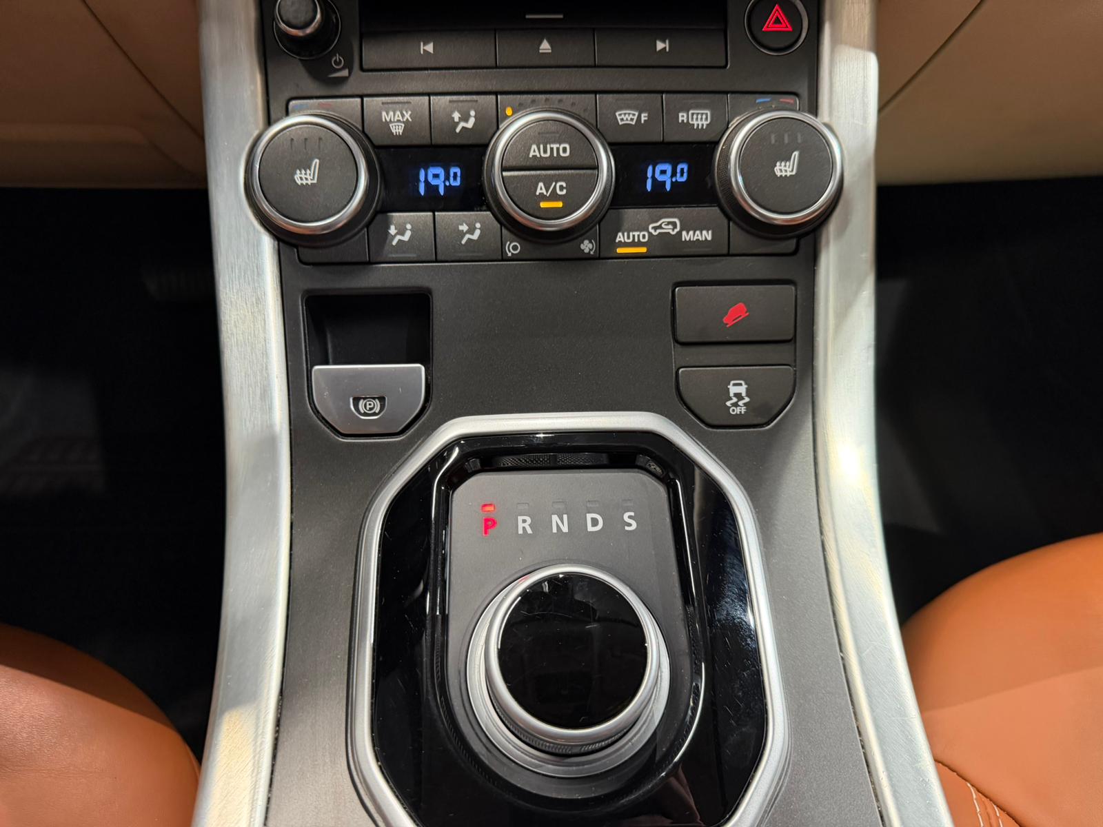 LAND ROVER Range Rover Evoque 2.2 SD4 Dynamic AT6 (CH)-image-29
