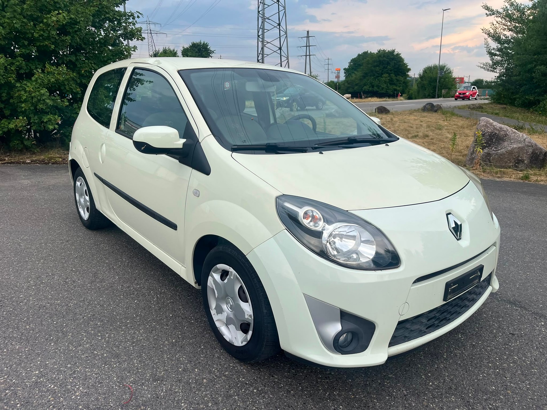RENAULT Twingo 1.2 16V Initiale Quickshift-image-1