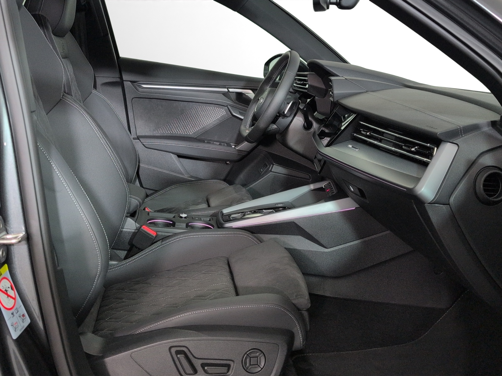 AUDI A3 Sportback 35 TFSI S line Attraction S-tronic-image-6