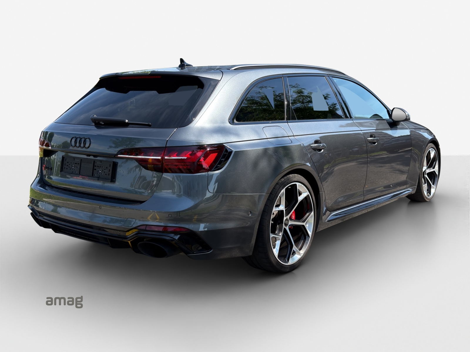 AUDI RS4 Avant quattro tiptronic-image-4
