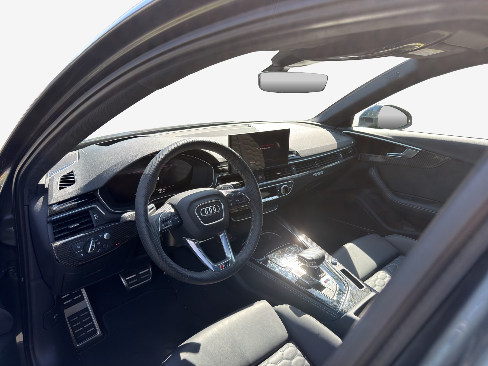 AUDI RS4 Avant quattro tiptronic-image-15