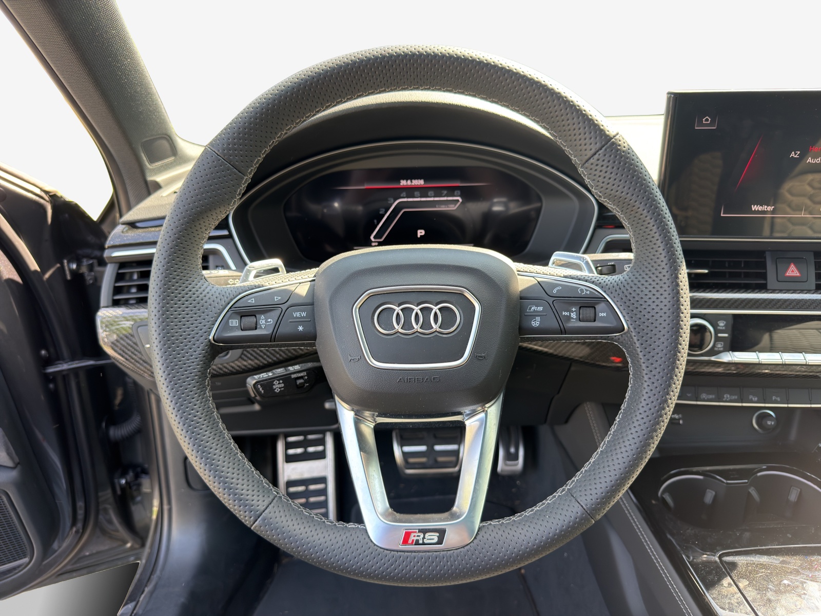 AUDI RS4 Avant quattro tiptronic-image-9