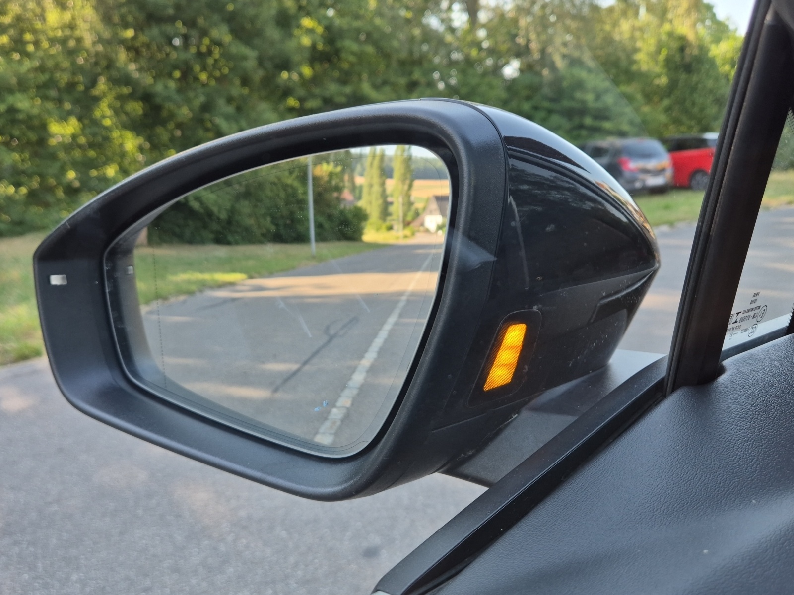 AUDI Q4 e-tron 40-image-17