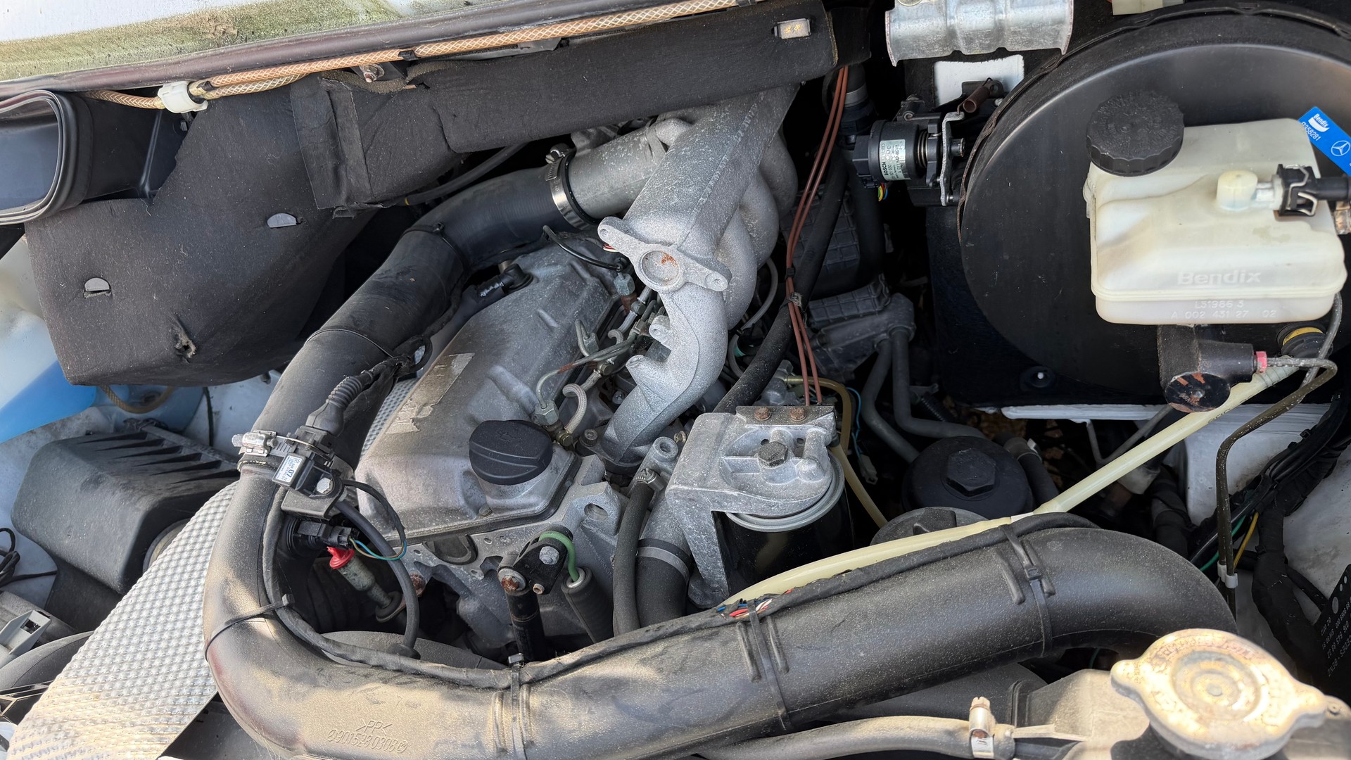 PEUGEOT 207 1.6 16V XS Premium-image-4