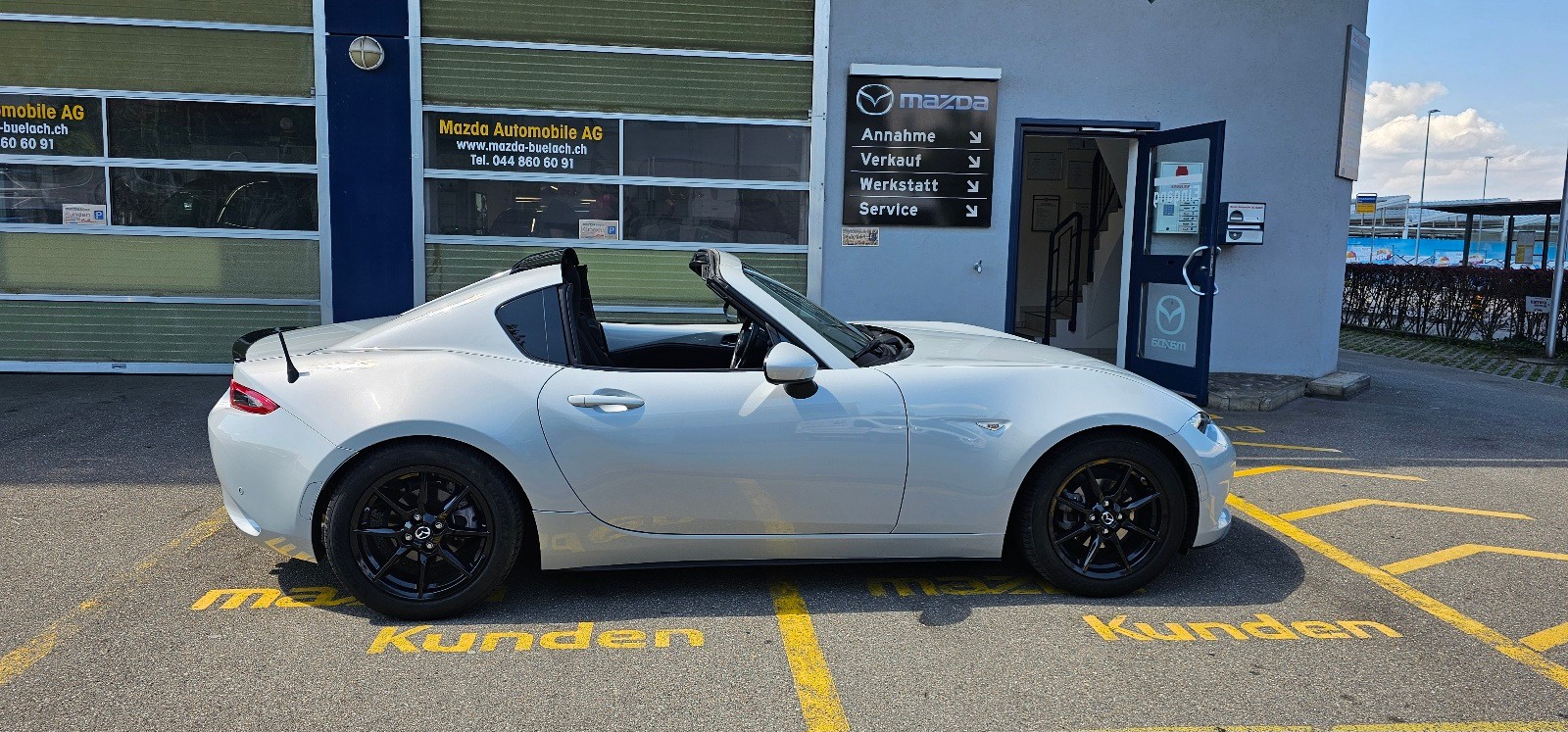 MAZDA MX-5 RF 1.5 Ambition-image-4