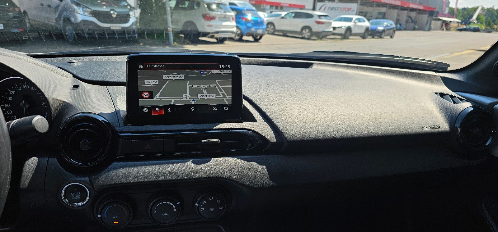 MAZDA MX-5 RF 1.5 Ambition-image-13