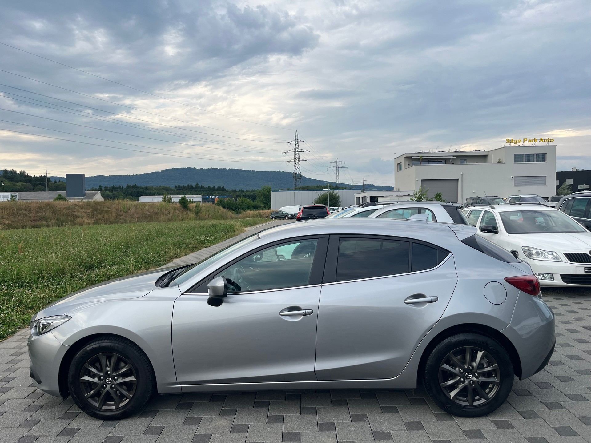 MAZDA 3 2.0 16V Ambition-image-4