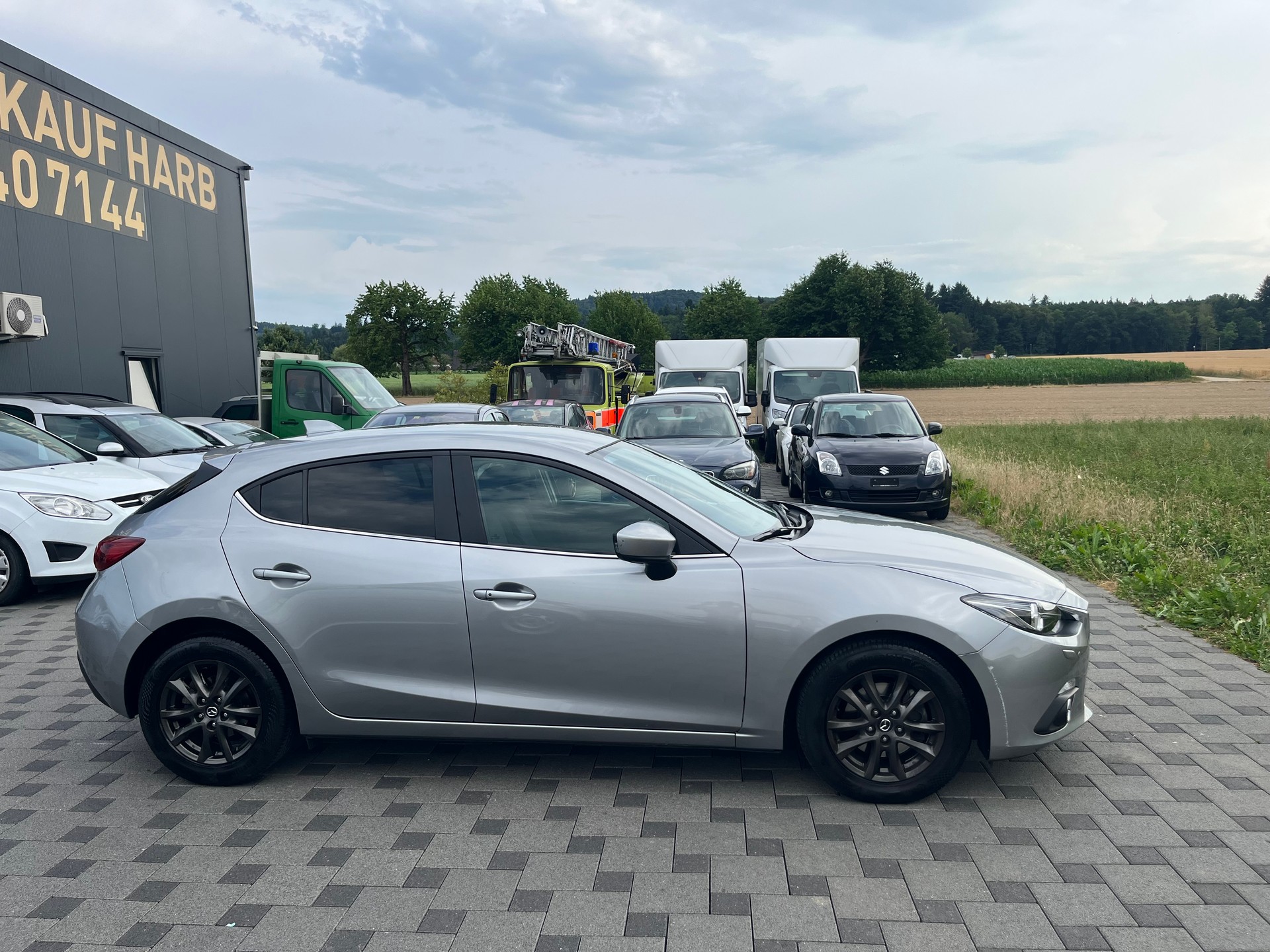 MAZDA 3 2.0 16V Ambition-image-1