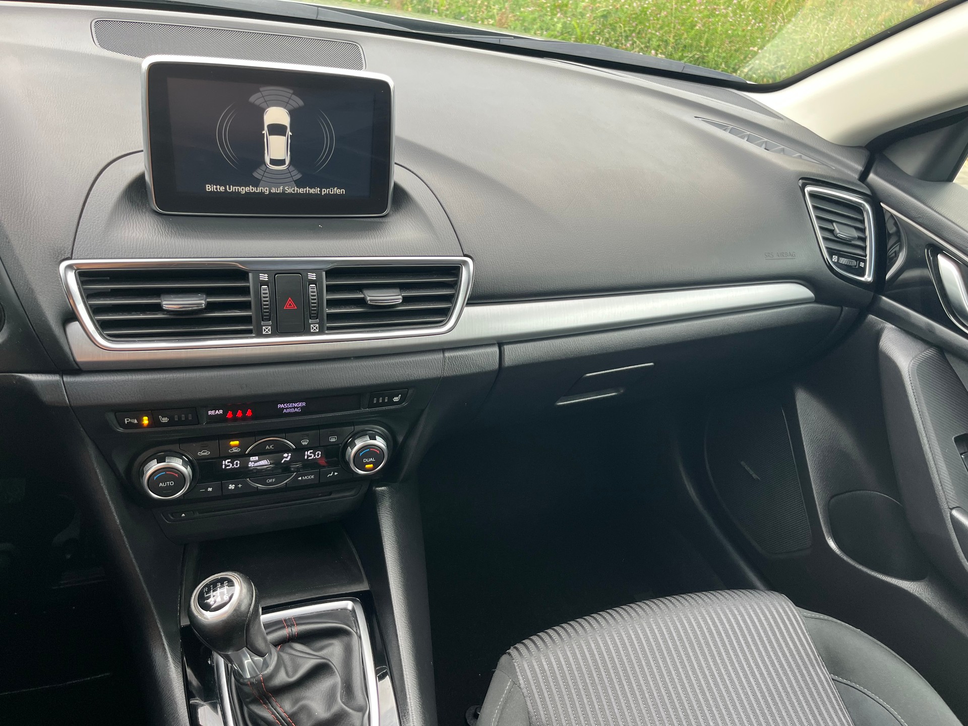MAZDA 3 2.0 16V Ambition-image-12