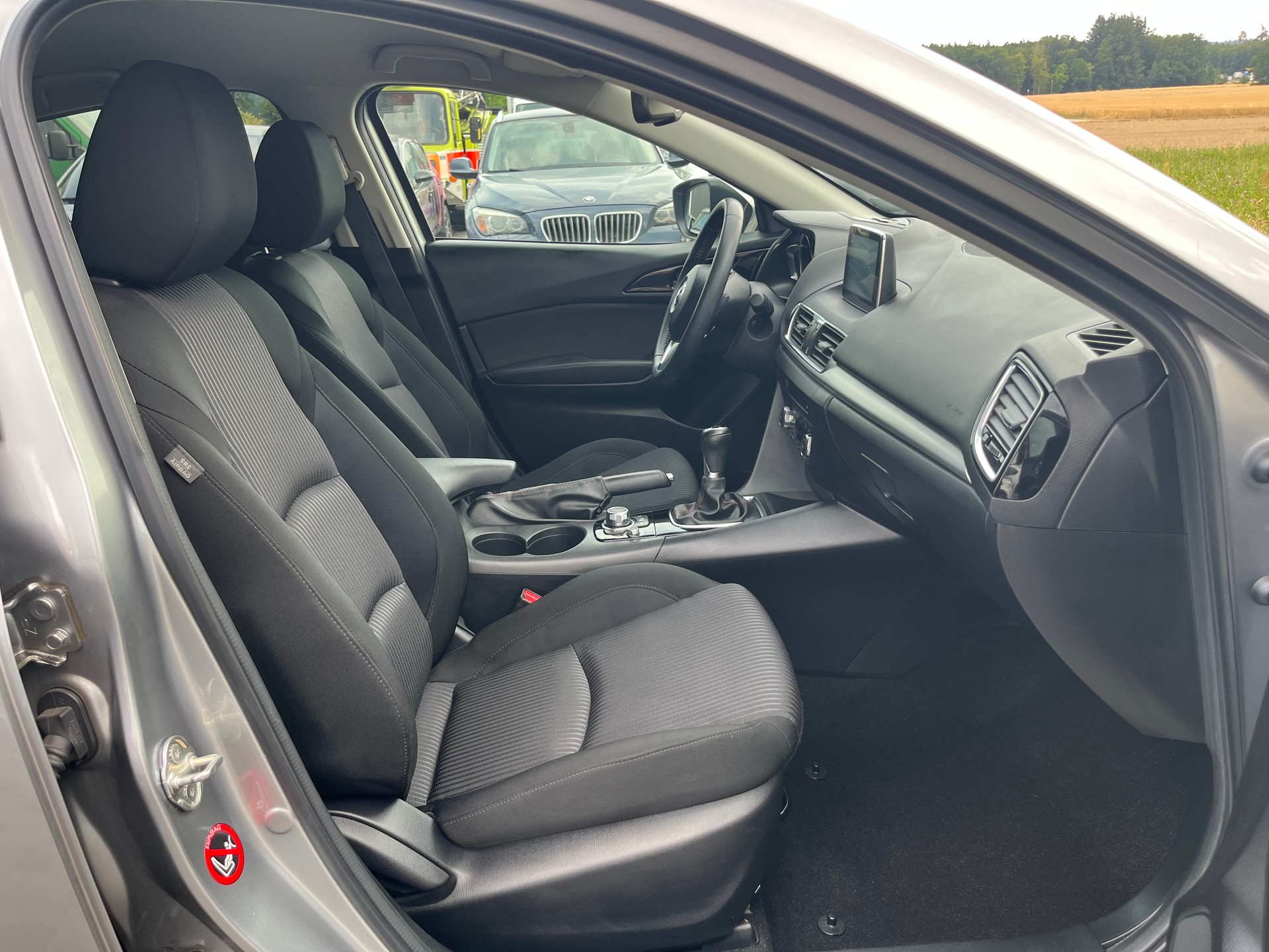 MAZDA 3 2.0 16V Ambition-image-9