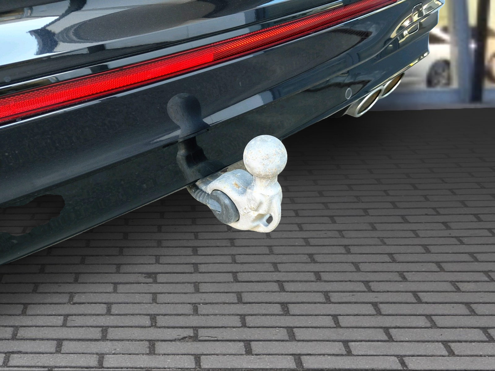 VW Tiguan 2.0TSI R 4Motion DSG Deepblack Perleffekt-image-20