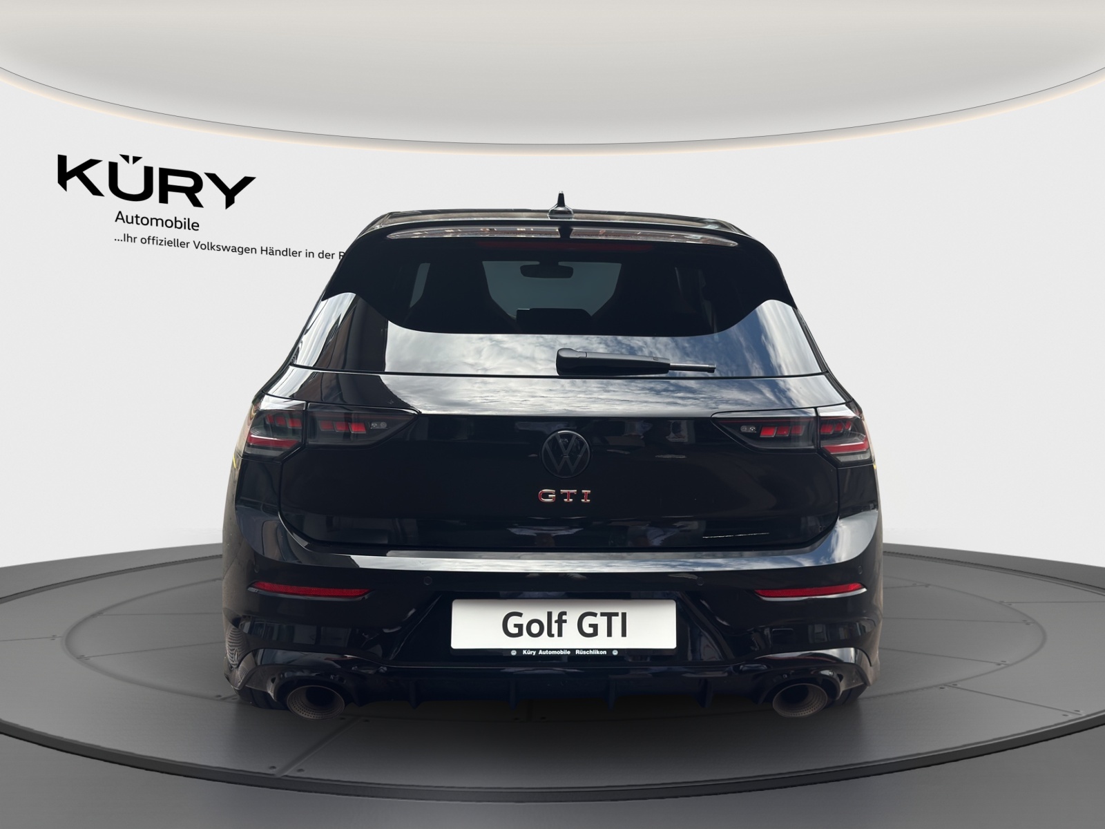 VW Golf 2.0 TSI GTI Edition 50 DSG-image-5