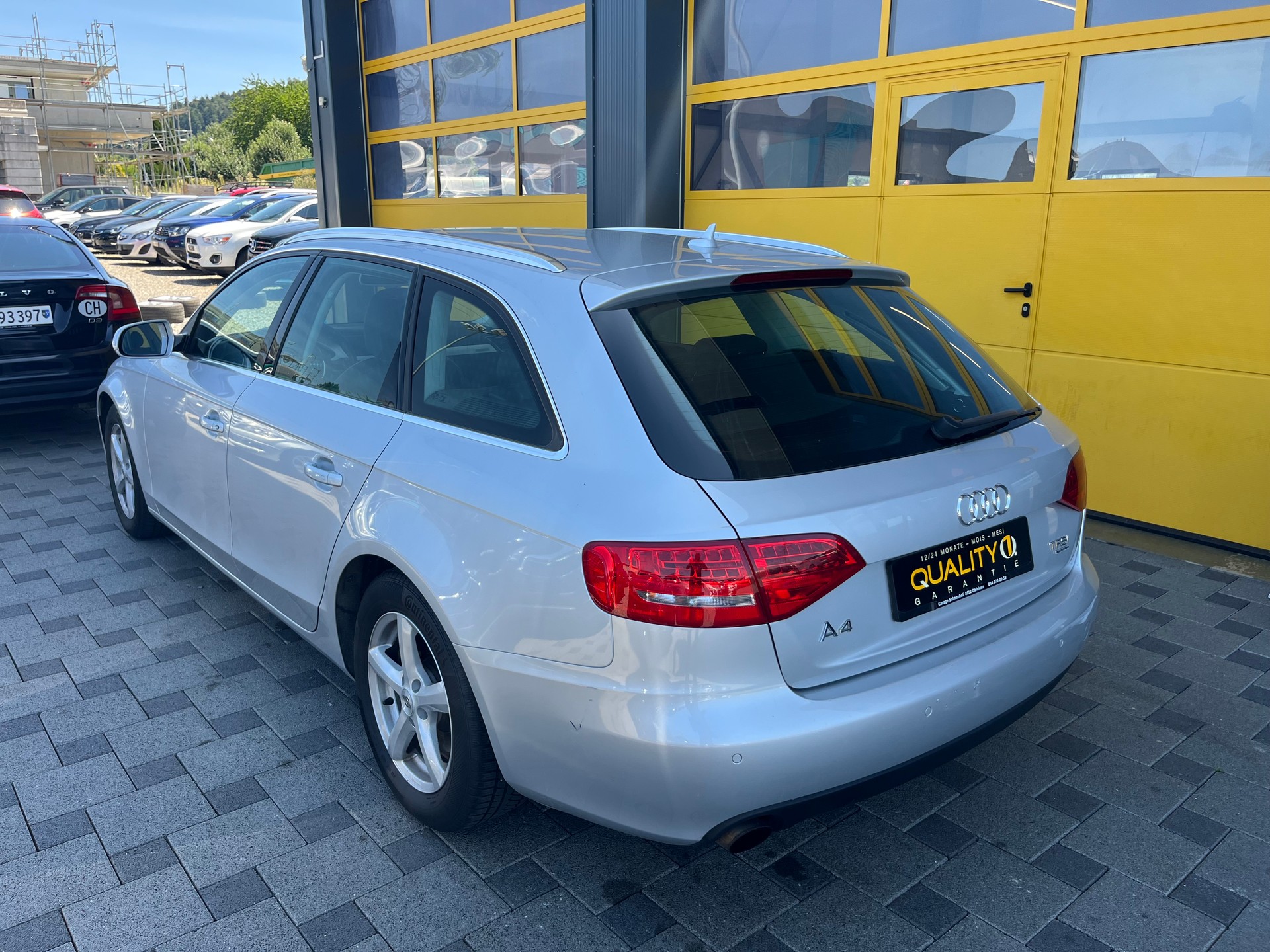 AUDI A4 Avant 2.0 TFSI quattro-image-4