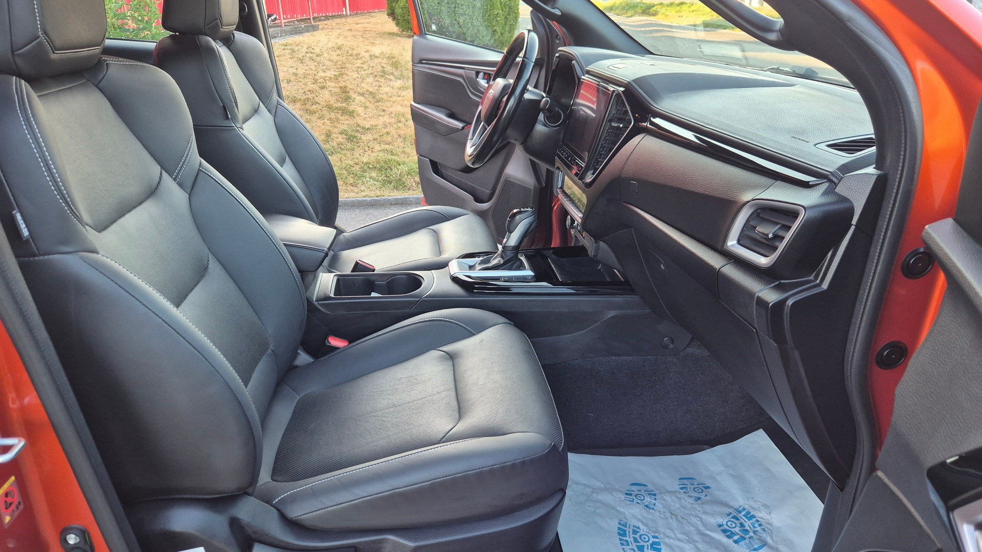 ISUZU D-MAX 1.9 SpaceCab N60FF 4x4 AT-image-11