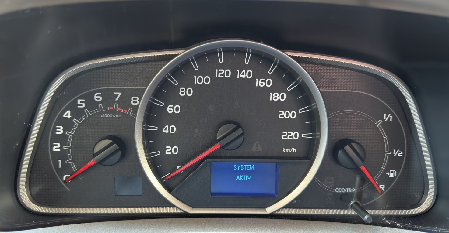 TOYOTA RAV-4 2.0 16V Style Multidrive S-image-9