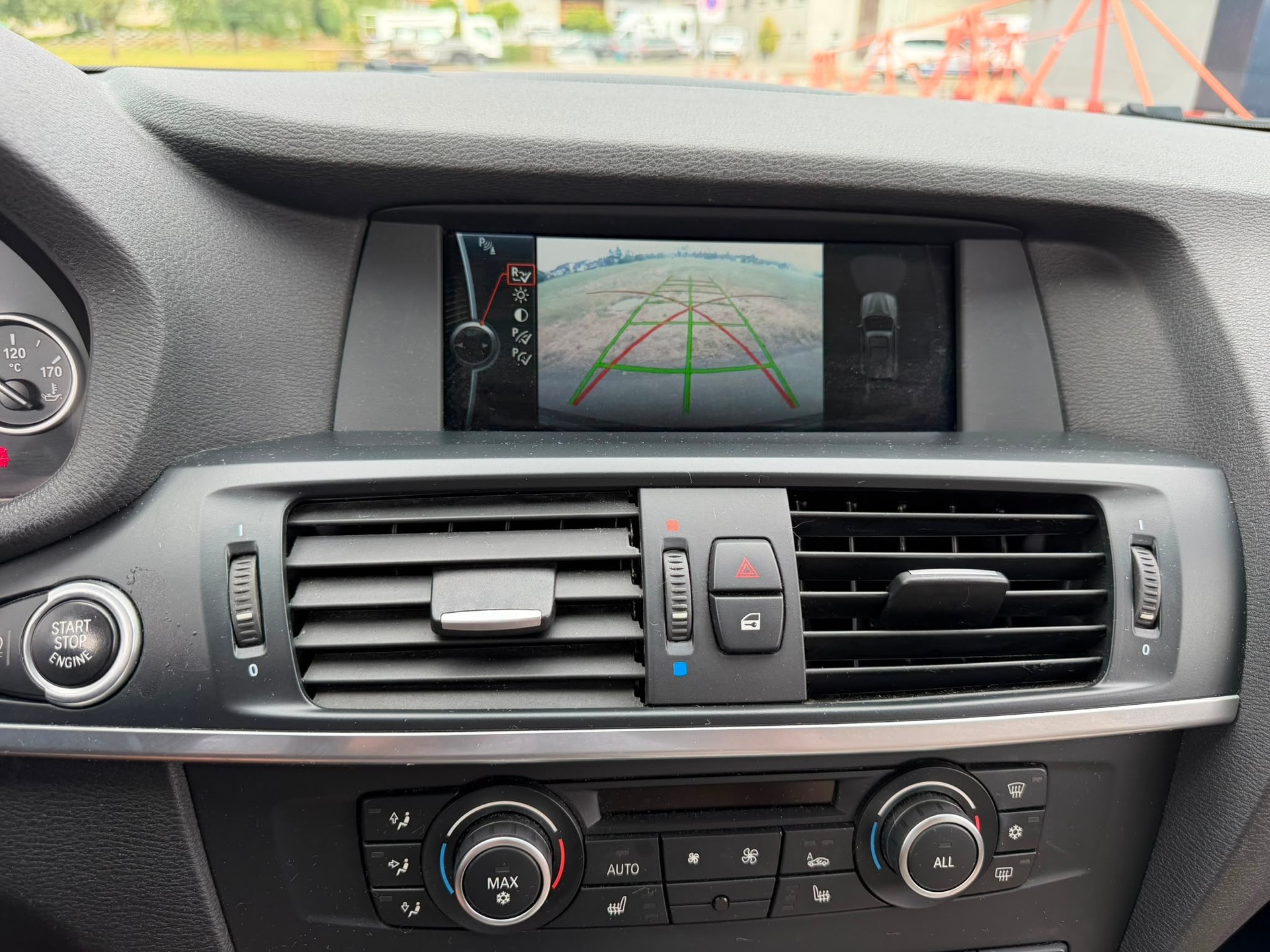BMW X3 xDrive 35i Steptronic-image-13